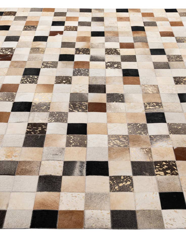 Detail image of  8' x 9' 10 Cowhide - Patchwork Rug