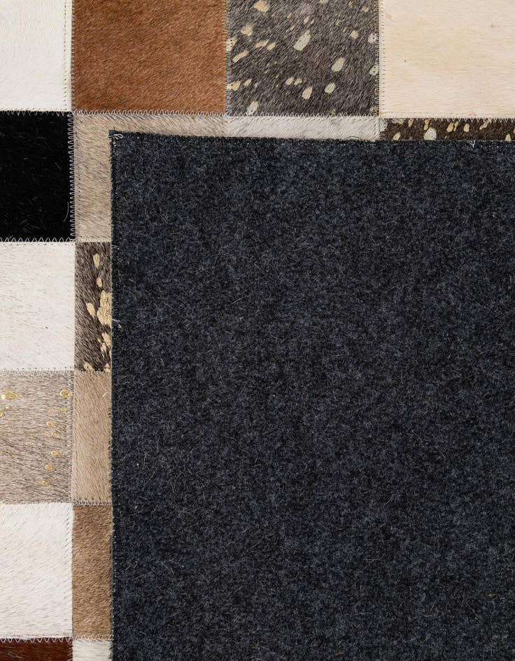 Detail image of  8' x 9' 10 Cowhide - Patchwork Rug