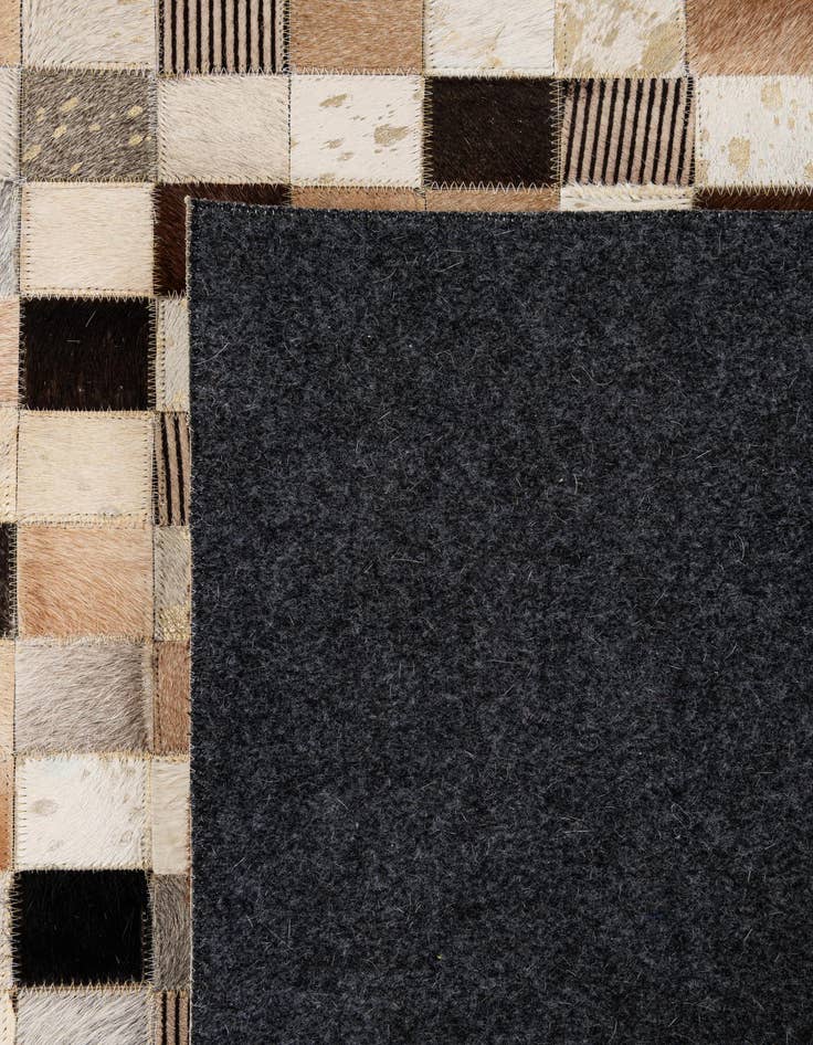 Detail image of  8' x 9' 10 Cowhide - Patchwork Rug