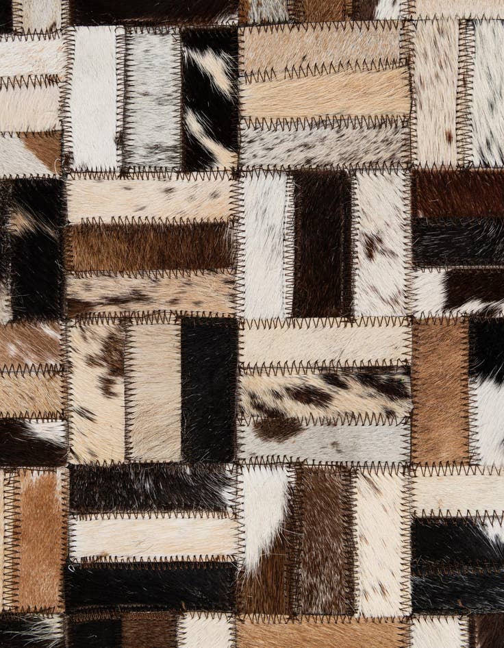 Detail image of  8' x 9' 11 Cowhide - Patchwork Rug