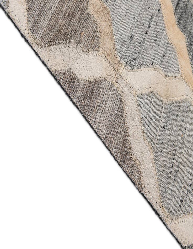 Detail image of  8' x 9' 10 Cowhide - Patchwork Rug