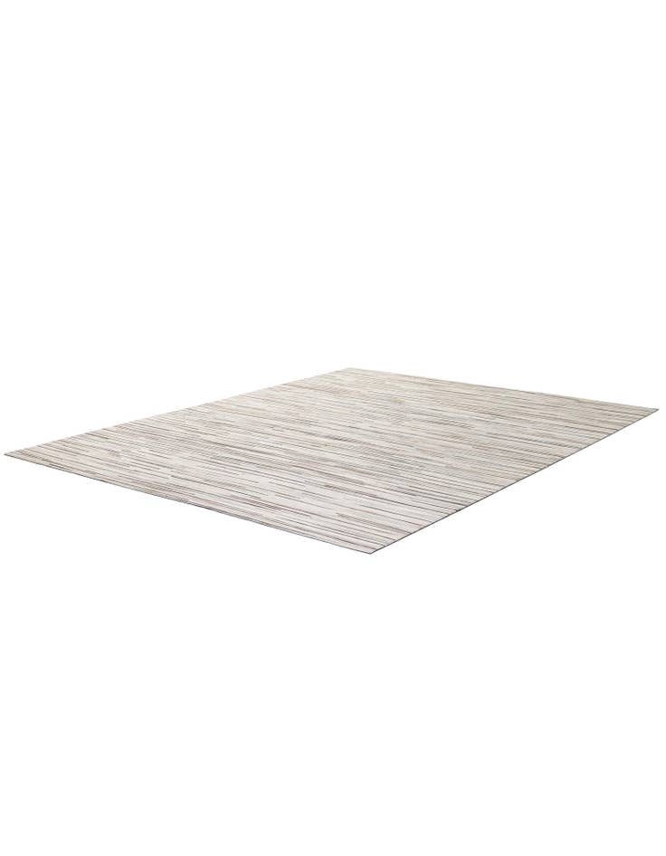 Detail image of  8' x 10' Cowhide - Patchwork Rug