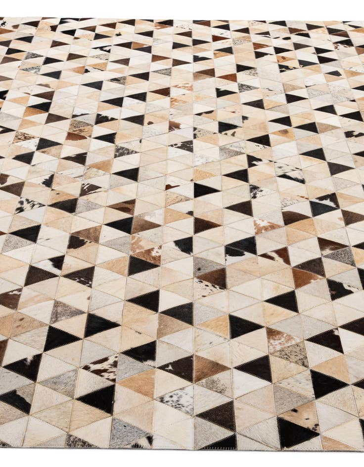 Detail image of  8' x 9' 10 Cowhide - Patchwork Rug