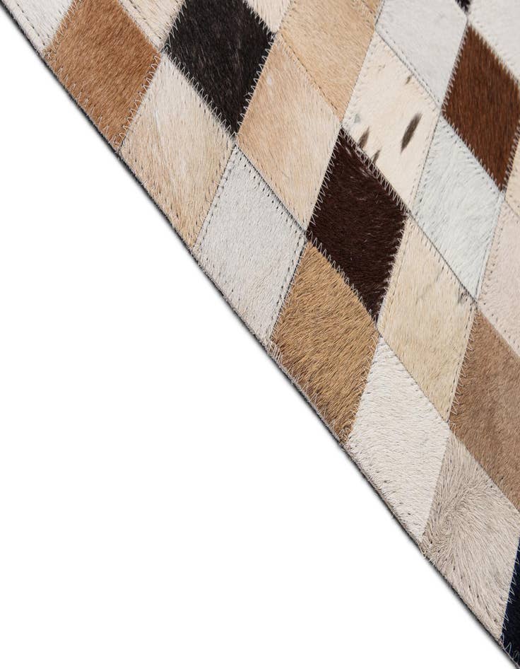 Detail image of  8' x 10' Cowhide - Patchwork Rug