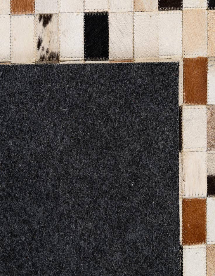 Detail image of  8' x 10' Cowhide - Patchwork Rug