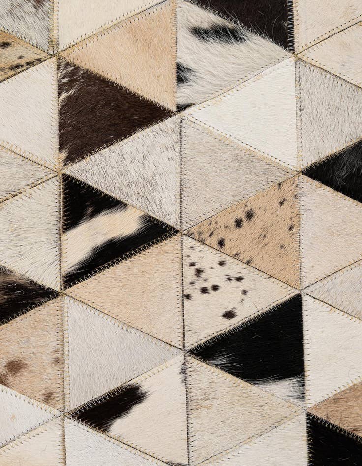 Detail image of  8' x 9' 10 Cowhide - Patchwork Rug