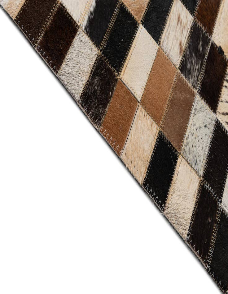 Detail image of  8' x 9' 10 Cowhide - Patchwork Rug