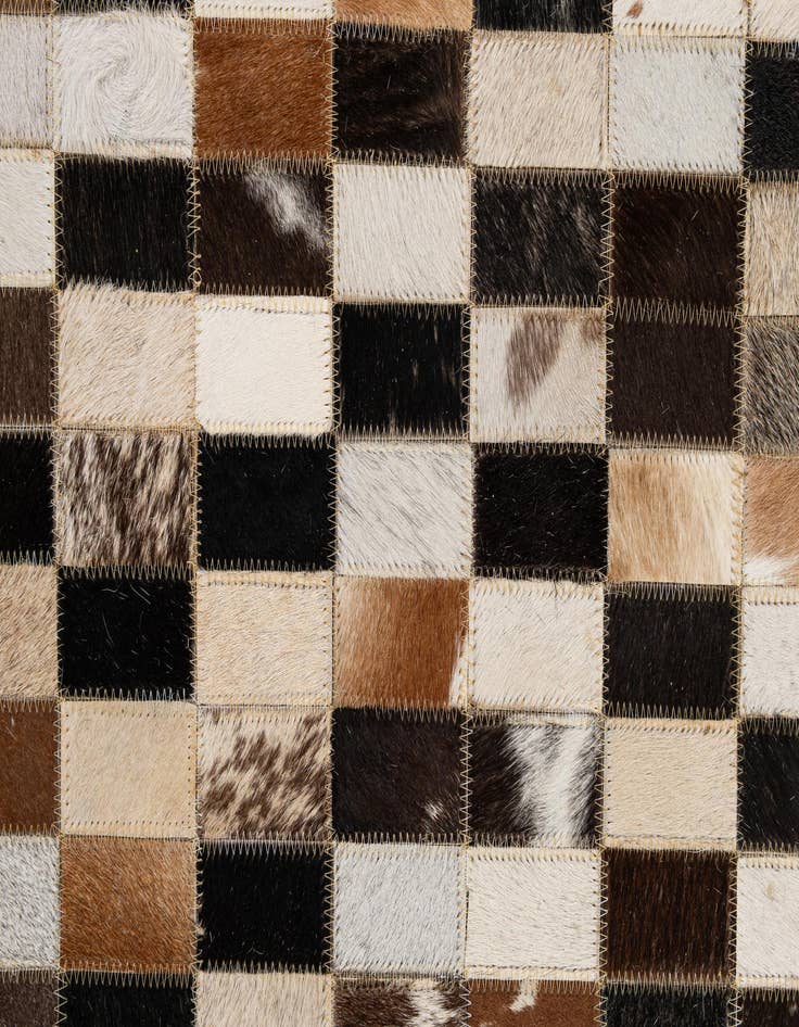 Detail image of  8' x 9' 10 Cowhide - Patchwork Rug