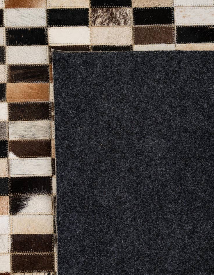 Detail image of  8' x 9' 10 Cowhide - Patchwork Rug