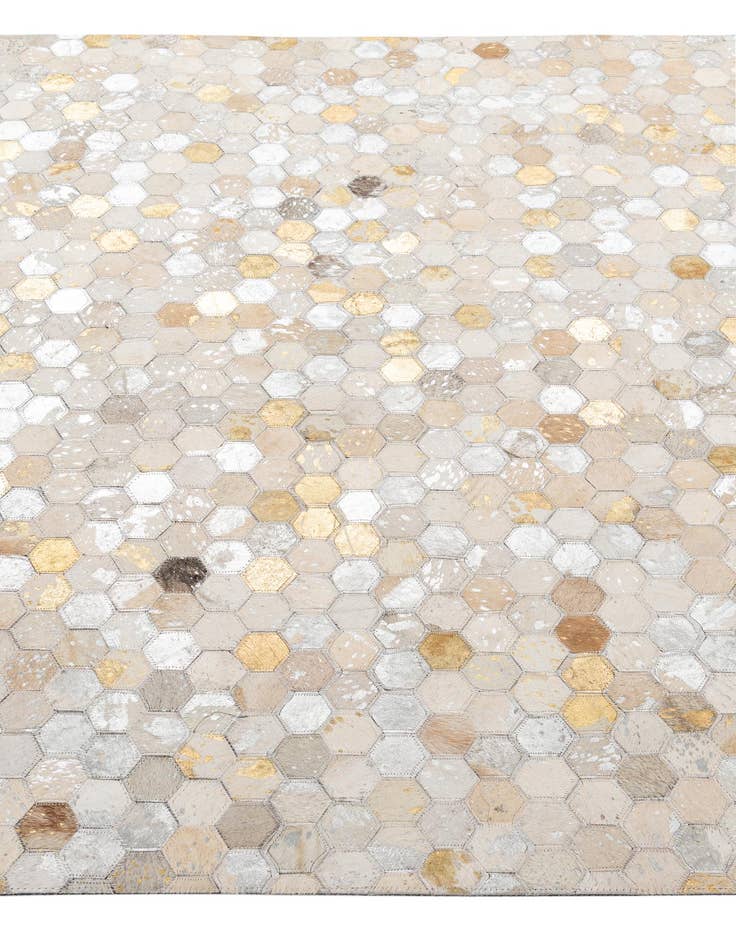 Detail image of  5' 2 x 8' Cowhide - Patchwork Rug