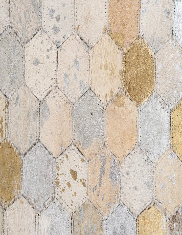 Detail image of  5' 2 x 8' Cowhide - Patchwork Rug