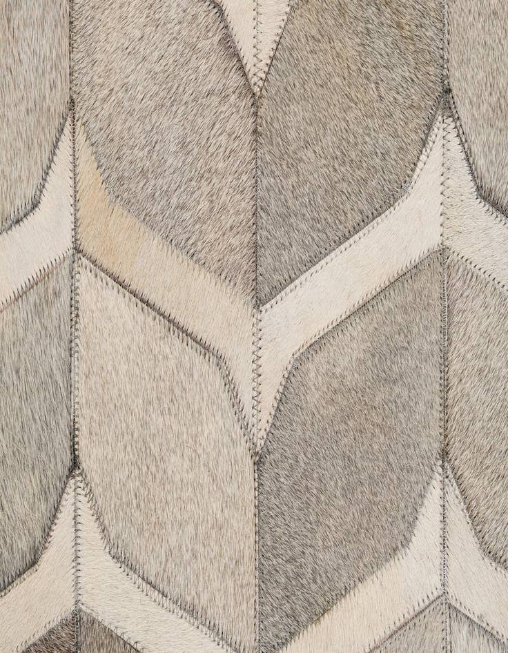 Detail image of  5' x 8' Cowhide - Patchwork Rug