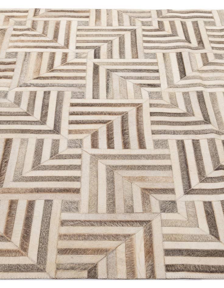 Detail image of  5' 2 x 8' Cowhide - Patchwork Rug