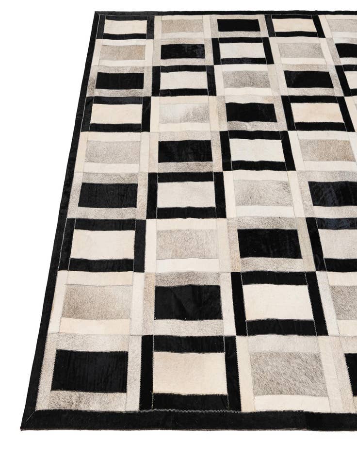 Detail image of  5' 1 x 7' 11 Cowhide - Patchwork Rug