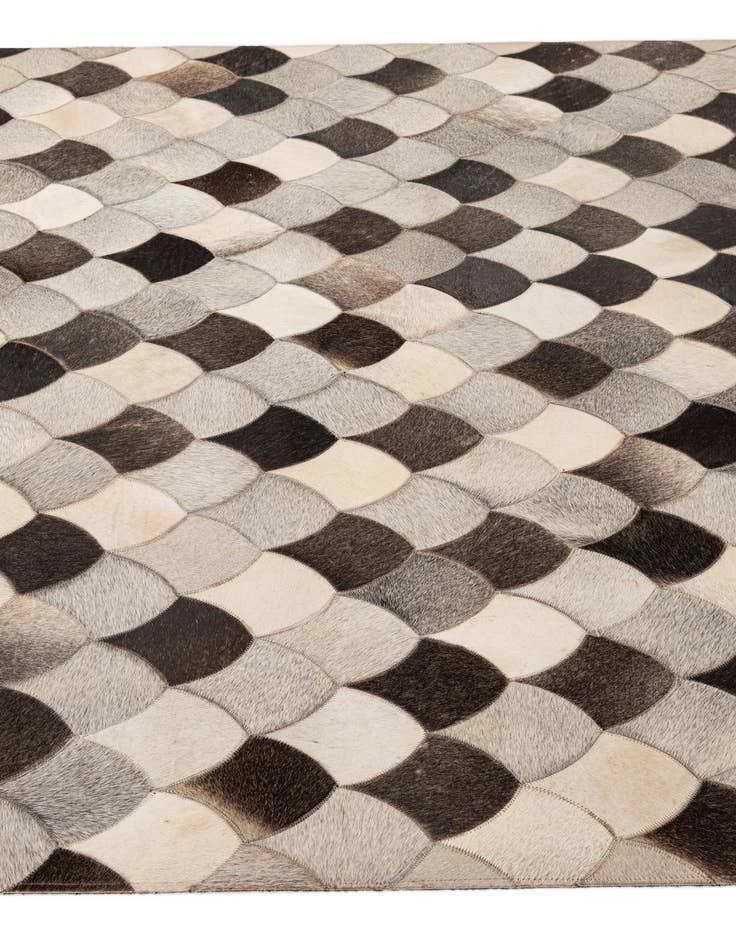 Detail image of  5' 1 x 8' Cowhide - Patchwork Rug