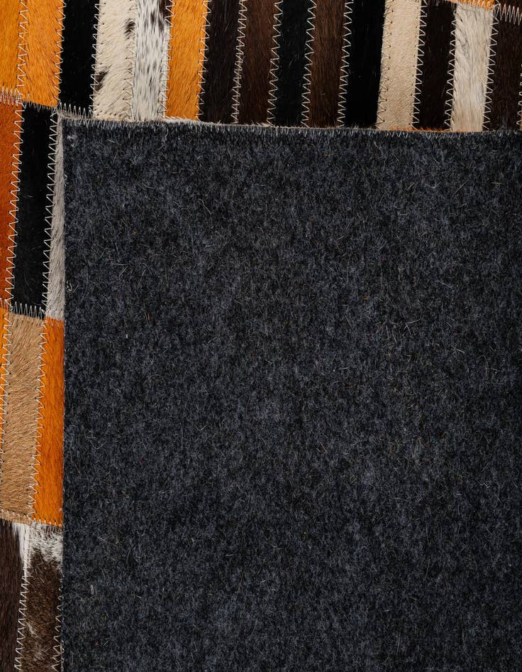 Detail image of  5' x 7' 9 Cowhide - Patchwork Rug