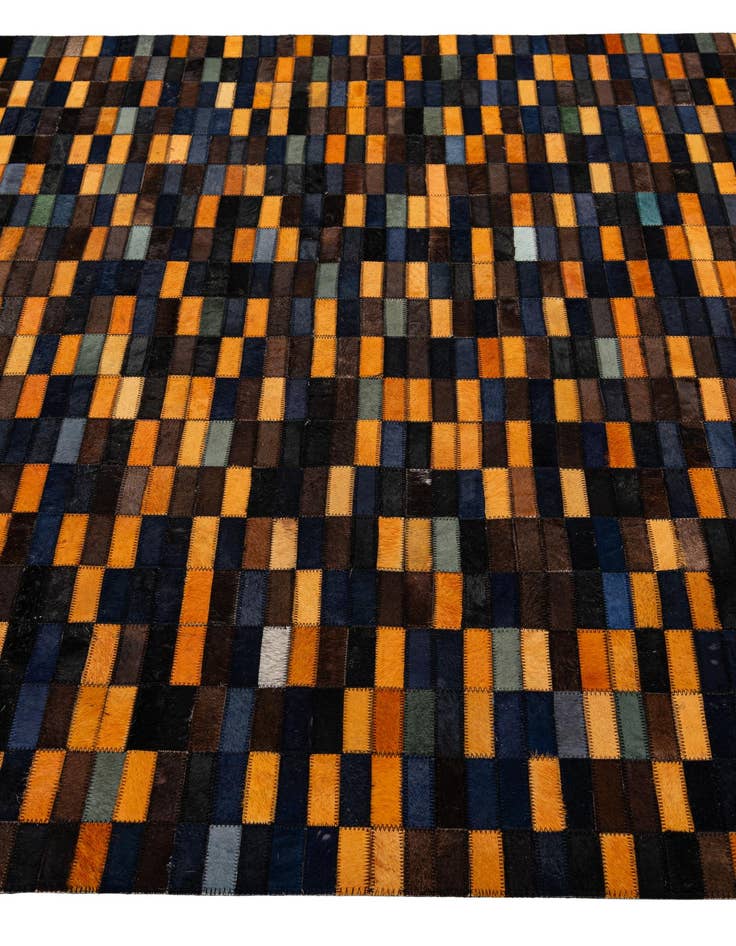 Detail image of  5' x 8' Cowhide - Patchwork Rug