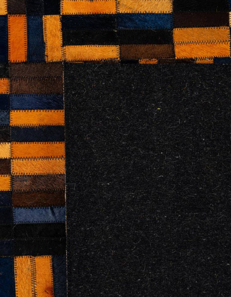 Detail image of  4' 11 x 7' 11 Cowhide - Patchwork Rug
