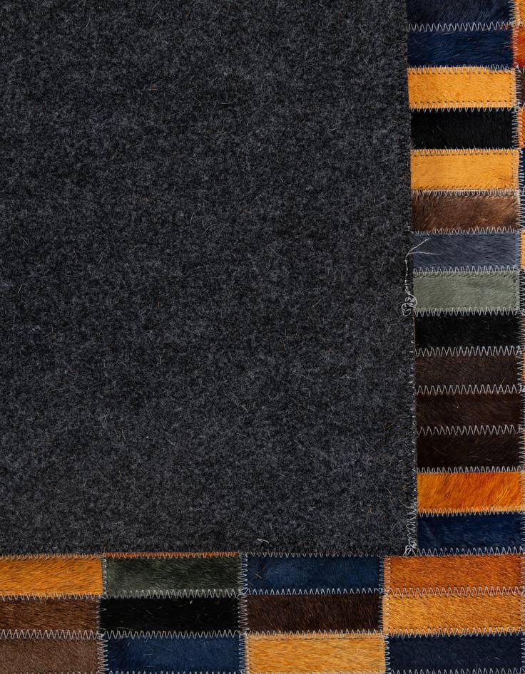 Detail image of  5' 1 x 8' Cowhide - Patchwork Rug