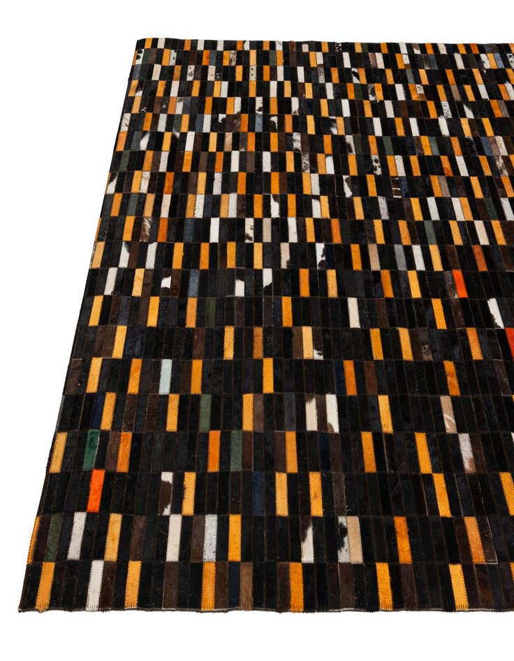 Detail image of  5' 1 x 8' Cowhide - Patchwork Rug