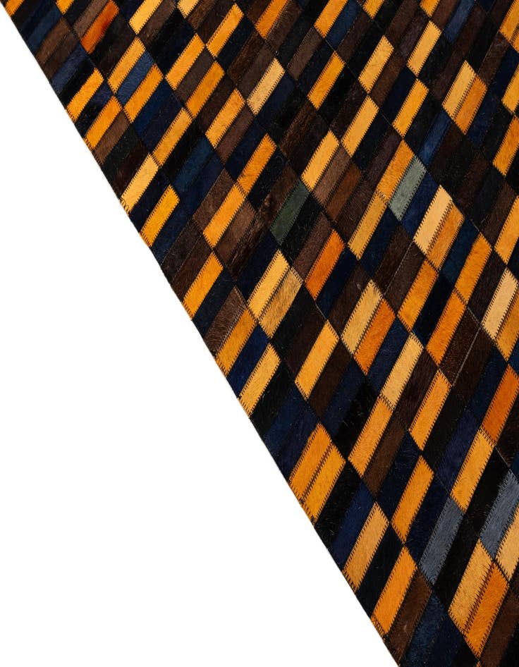 Detail image of  5' x 7' 11 Cowhide - Patchwork Rug