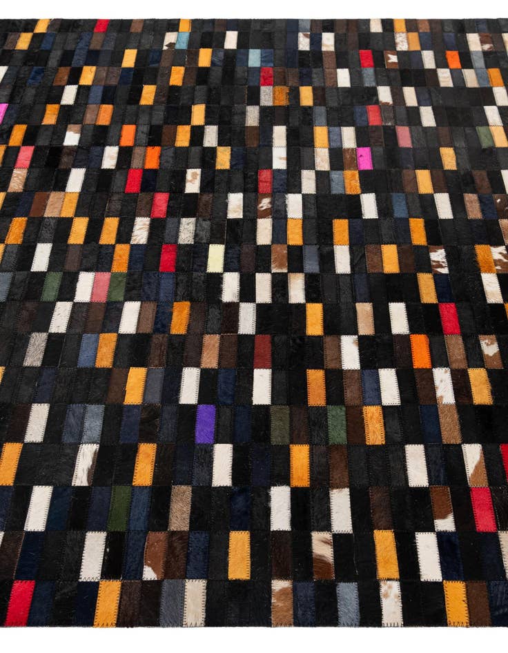 Detail image of  5' 2 x 8' Cowhide - Patchwork Rug