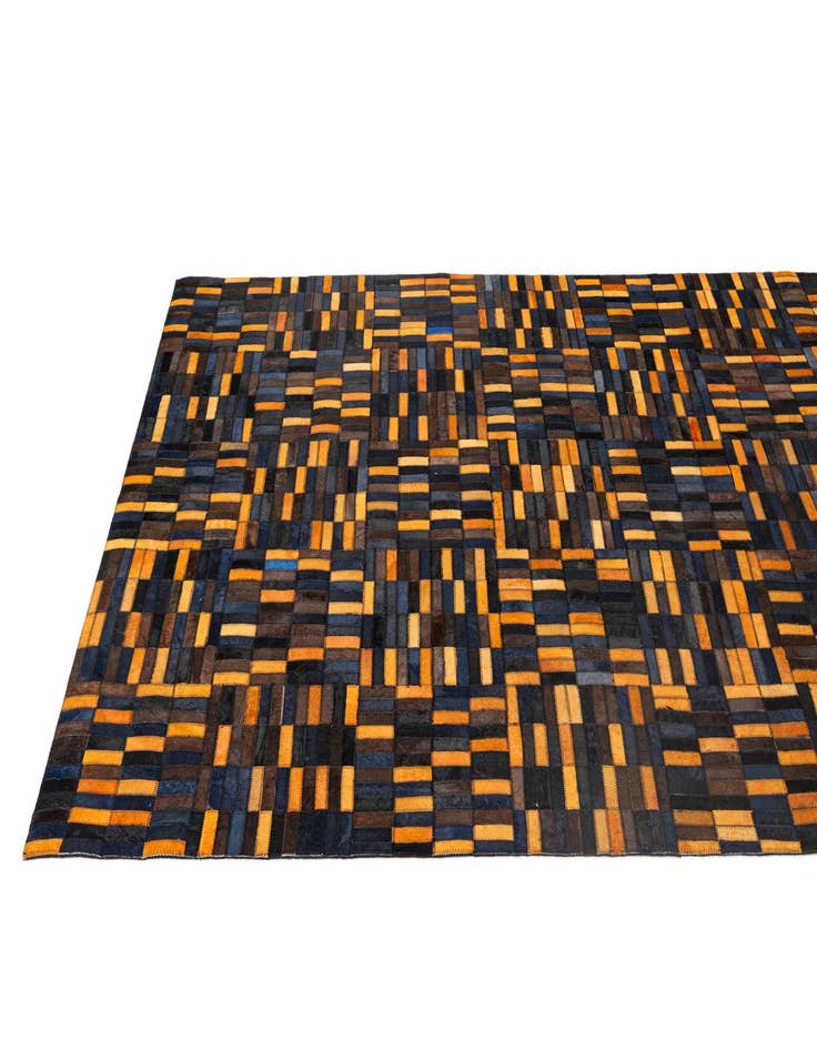Detail image of  5' x 7' 11 Cowhide - Patchwork Rug