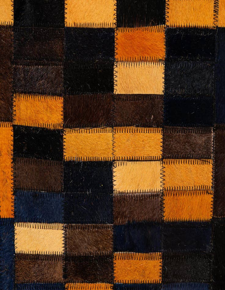 Detail image of  5' x 7' 11 Cowhide - Patchwork Rug