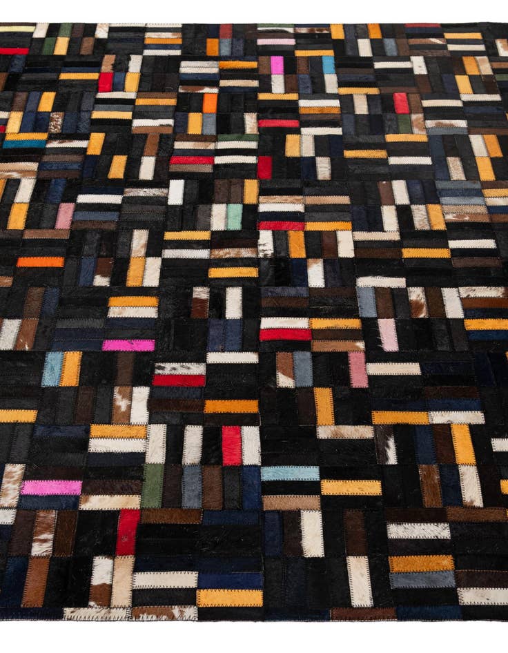 Detail image of  5' 1 x 7' 11 Cowhide - Patchwork Rug