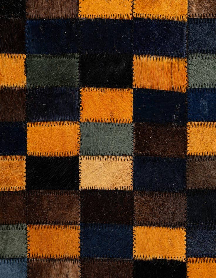 Detail image of  5' x 8' 1 Cowhide - Patchwork Rug