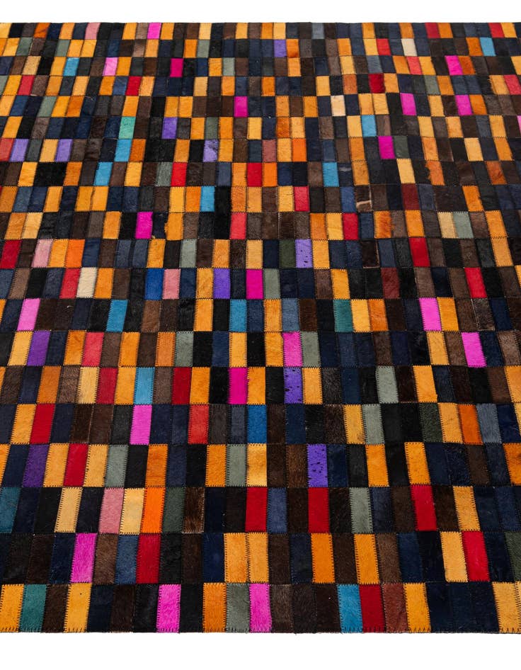 Detail image of  4' 11 x 8' Cowhide - Patchwork Rug