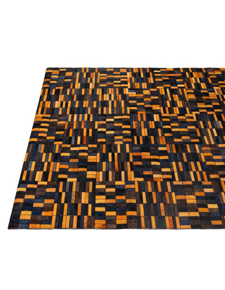 Detail image of  5' x 7' 11 Cowhide - Patchwork Rug