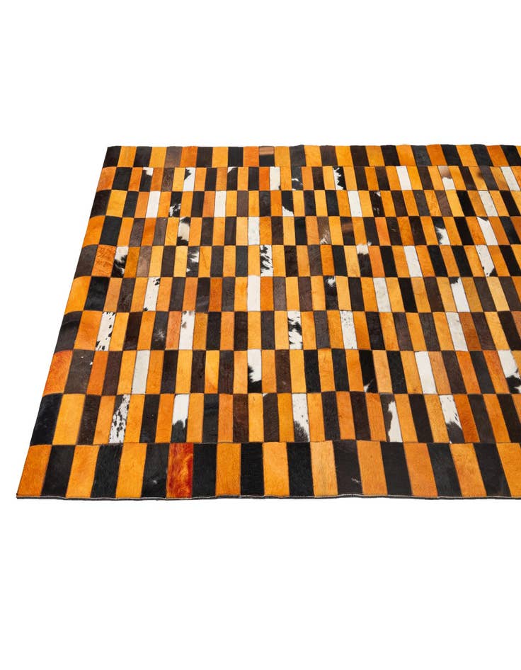 Detail image of  5' 1 x 7' 11 Cowhide - Patchwork Rug