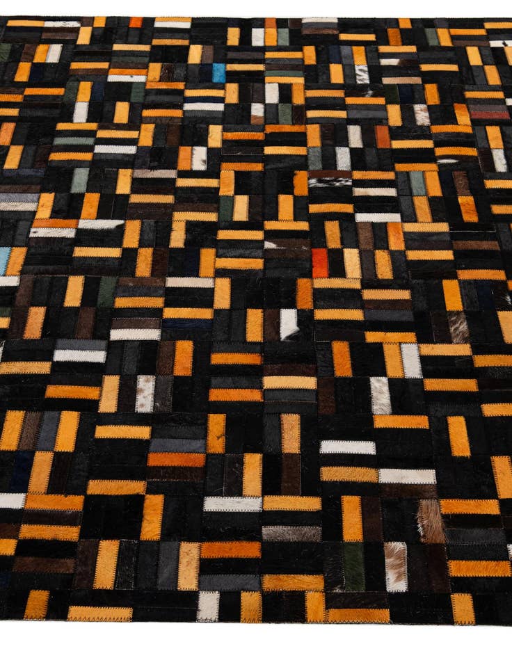 Detail image of  5' x 8' Cowhide - Patchwork Rug