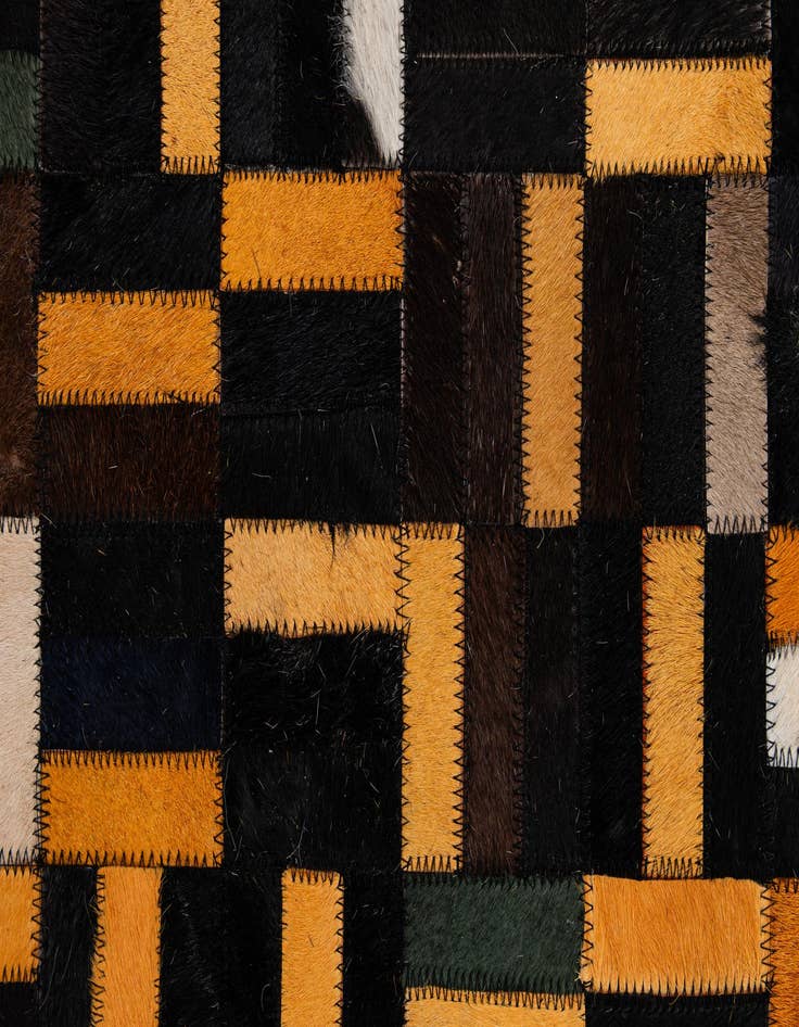 Detail image of  5' x 8' Cowhide - Patchwork Rug