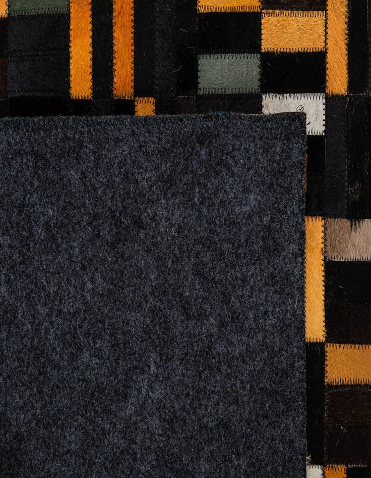 Detail image of  5' x 8' Cowhide - Patchwork Rug