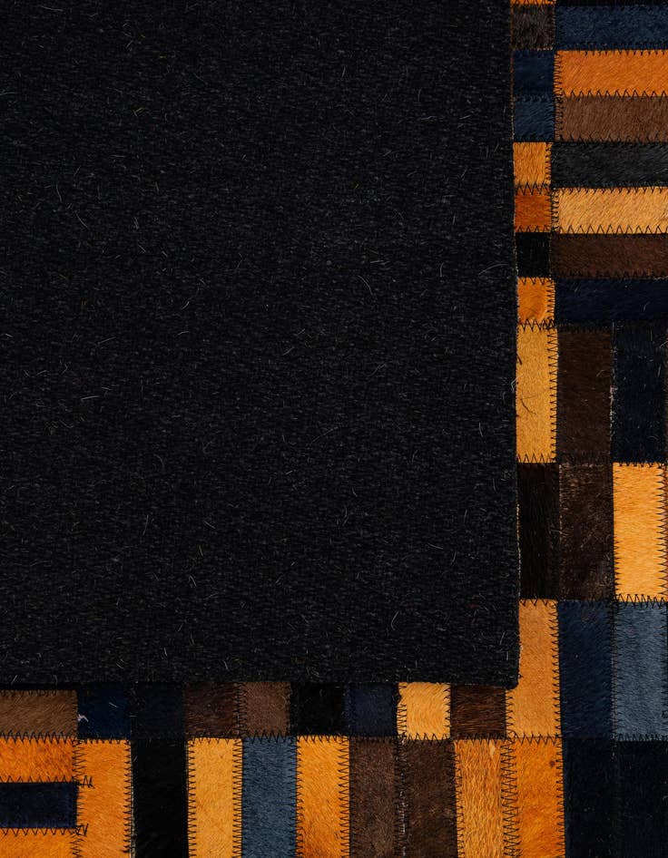Detail image of  5' x 7' 11 Cowhide - Patchwork Rug