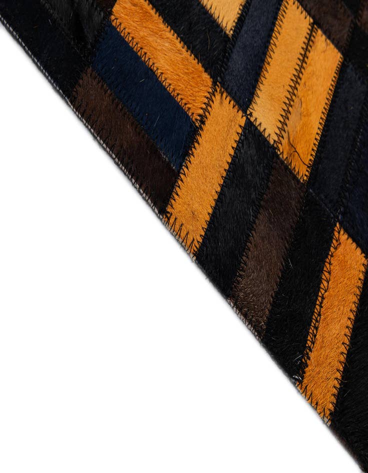 Detail image of  5' x 7' 11 Cowhide - Patchwork Rug