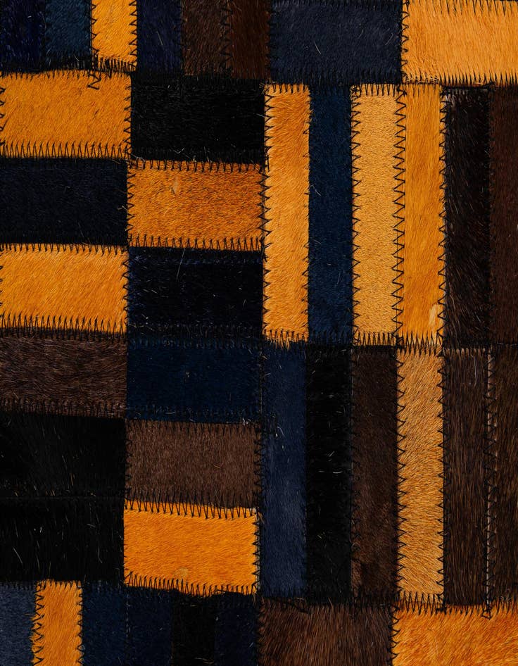 Detail image of  5' x 7' 11 Cowhide - Patchwork Rug