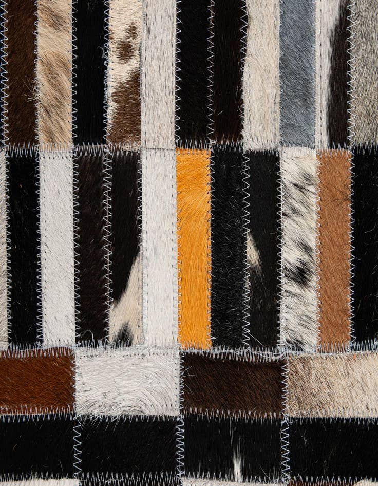 Detail image of  5' x 8' Cowhide - Patchwork Rug
