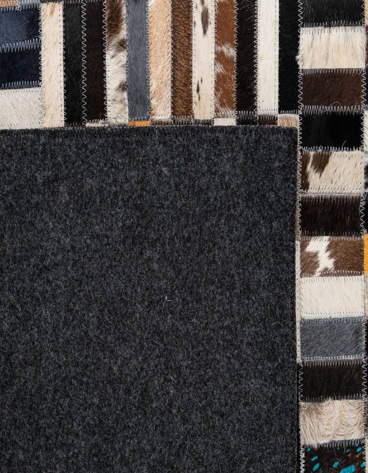 Detail image of  5' x 8' Cowhide - Patchwork Rug
