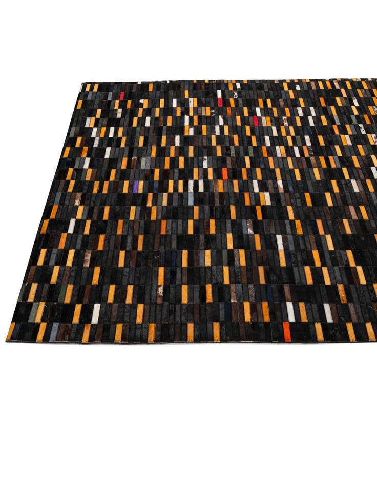 Detail image of  5' 1 x 8' Cowhide - Patchwork Rug