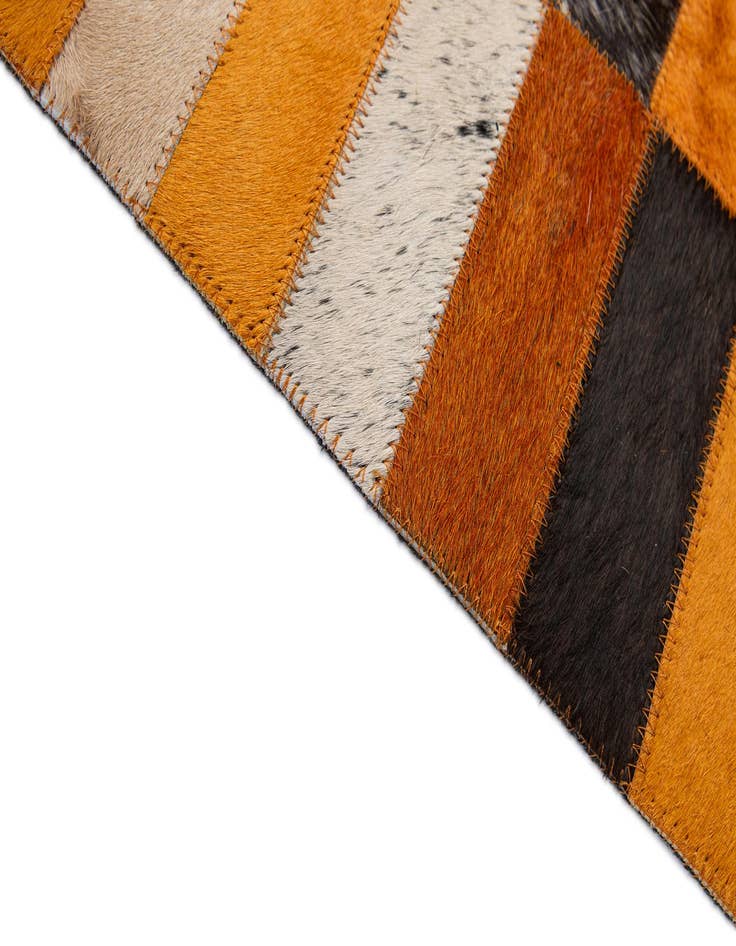 Detail image of  5' x 8' Cowhide - Patchwork Rug