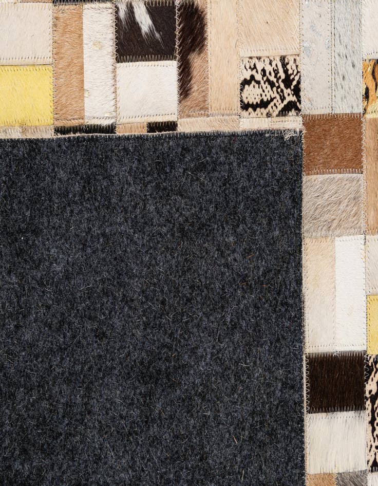 Detail image of  5' x 8' Cowhide - Patchwork Rug