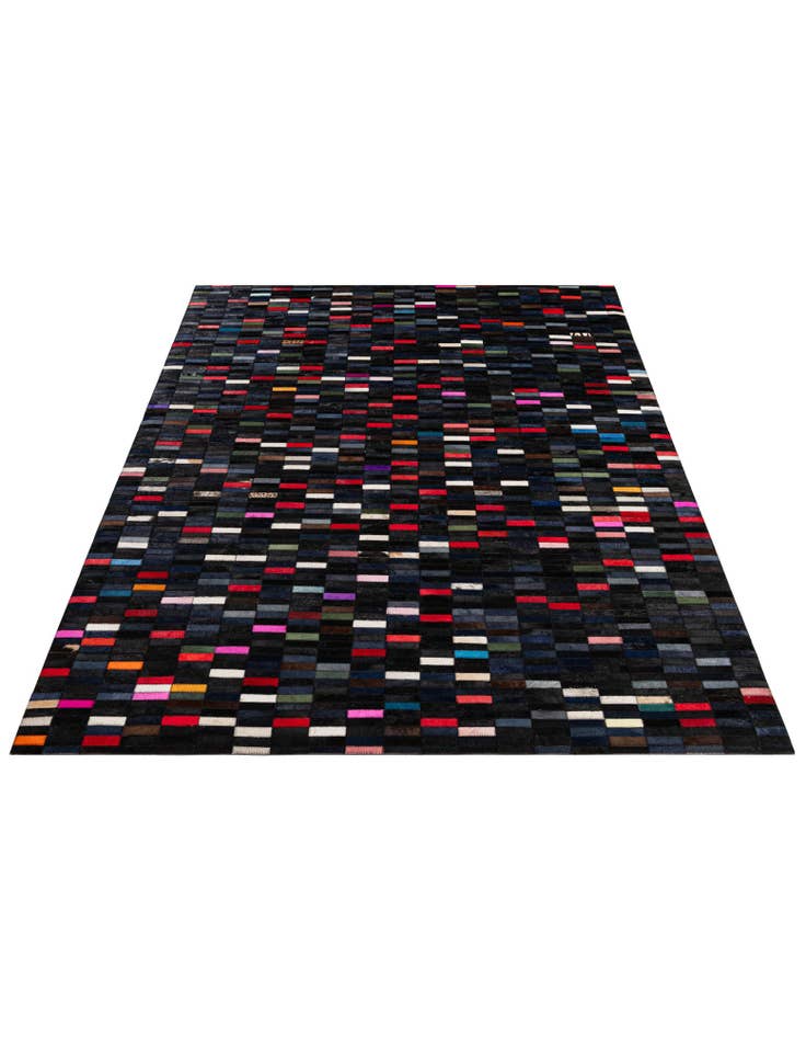 Detail image of  5' 2 x 8' Cowhide - Patchwork Rug