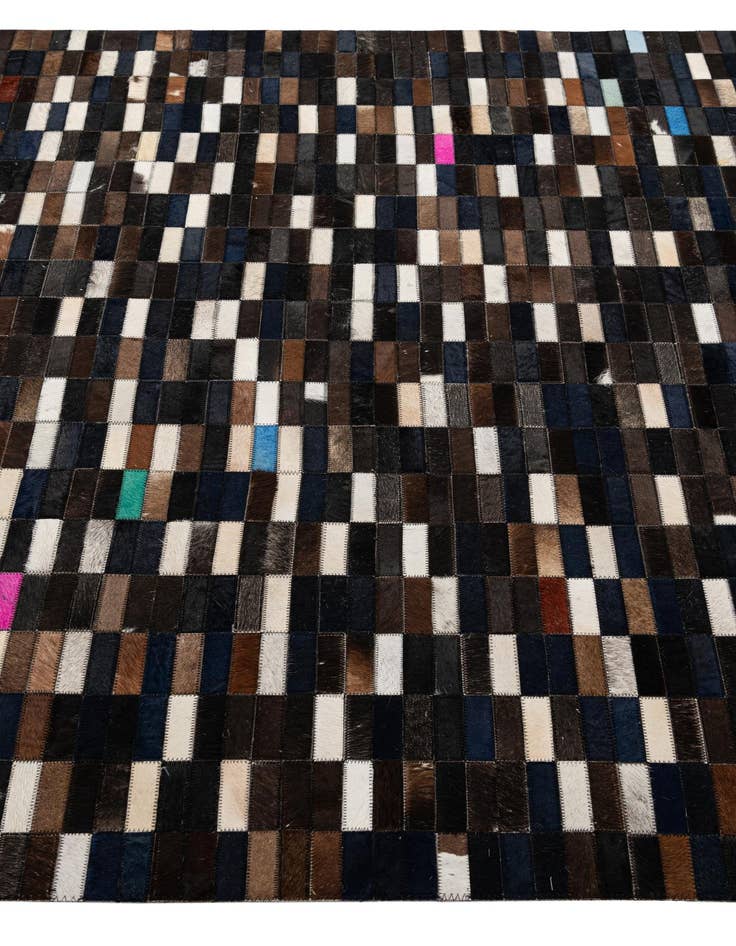 Detail image of  5' x 8' Cowhide - Patchwork Rug