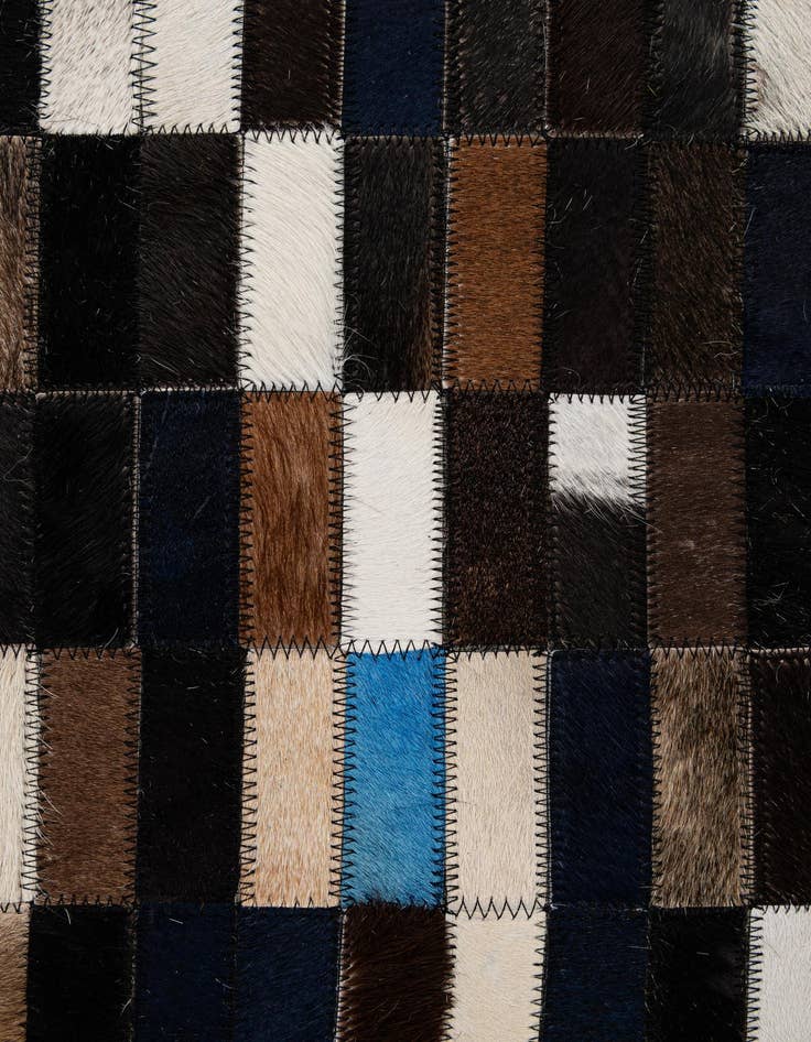 Detail image of  5' x 8' Cowhide - Patchwork Rug