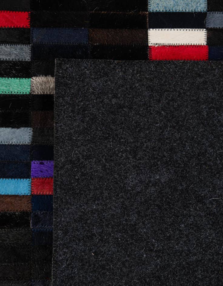 Detail image of  5' 3 x 8' Cowhide - Patchwork Rug