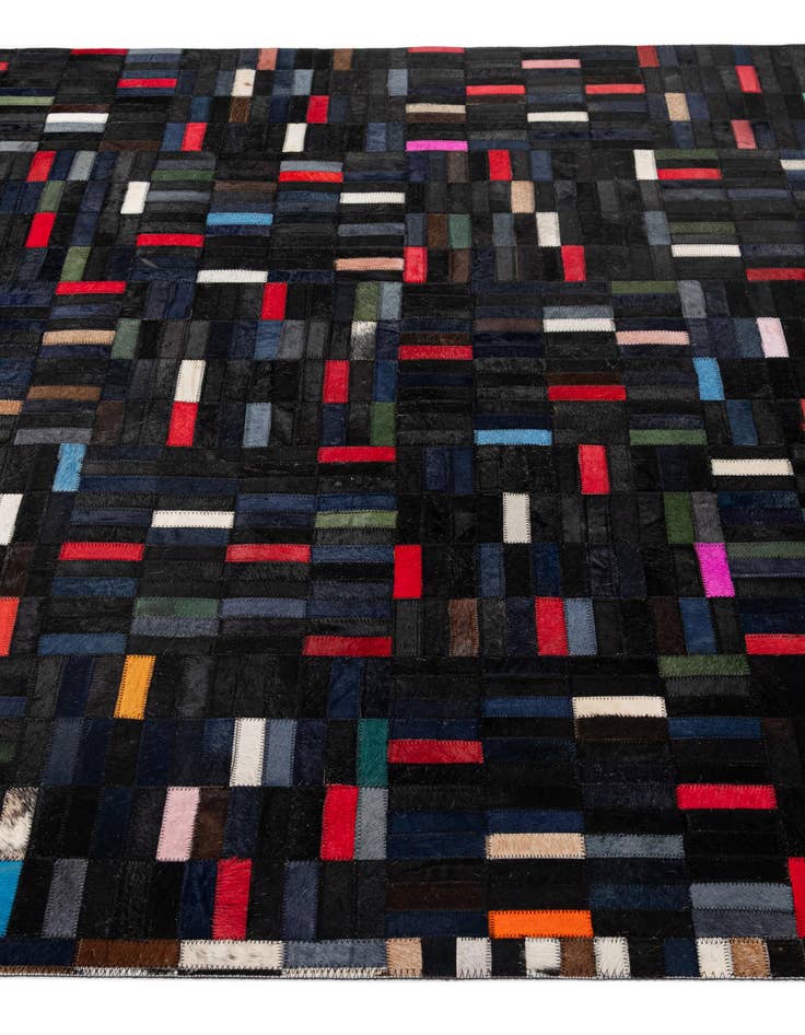 Detail image of  5' x 8' Cowhide - Patchwork Rug