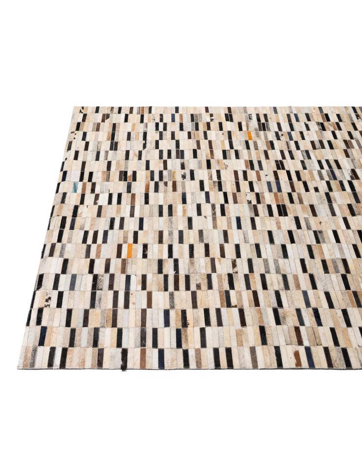 Detail image of  4' 11 x 7' 11 Cowhide - Patchwork Rug